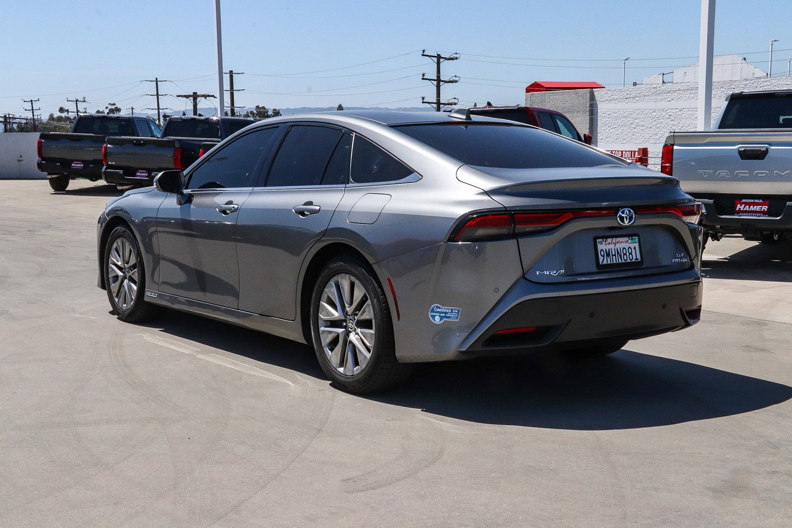 Used 2021 Toyota Mirai w/ Advanced Technology Package RWD image 5