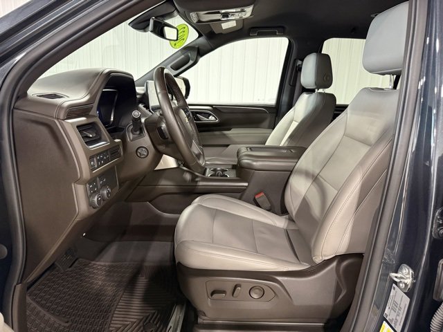 Used 2022 Chevrolet Tahoe LT w/ Luxury Package image 10