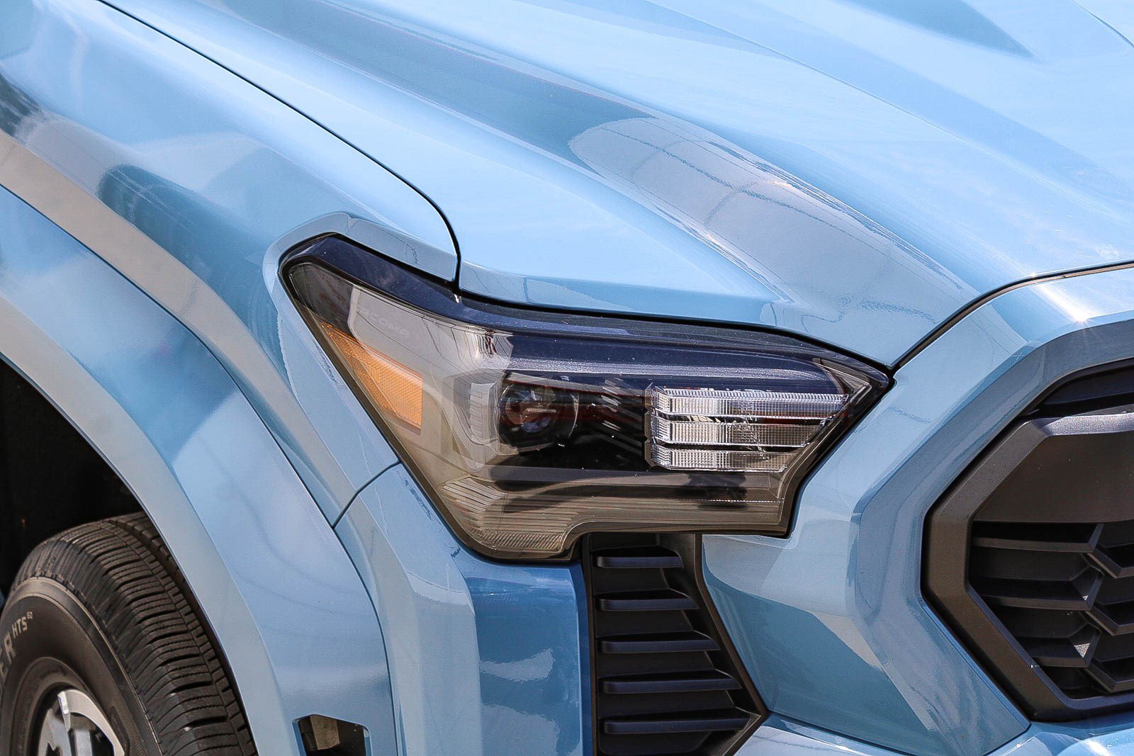 Certified 2026 Toyota Tacoma TRD Sport AWD/4WD image 5