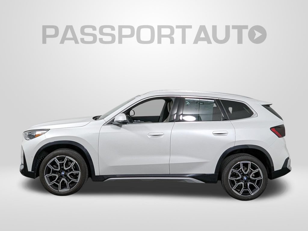 Used 2025 BMW X1 xDrive28i w/ Technology Package AWD/4WD image 2