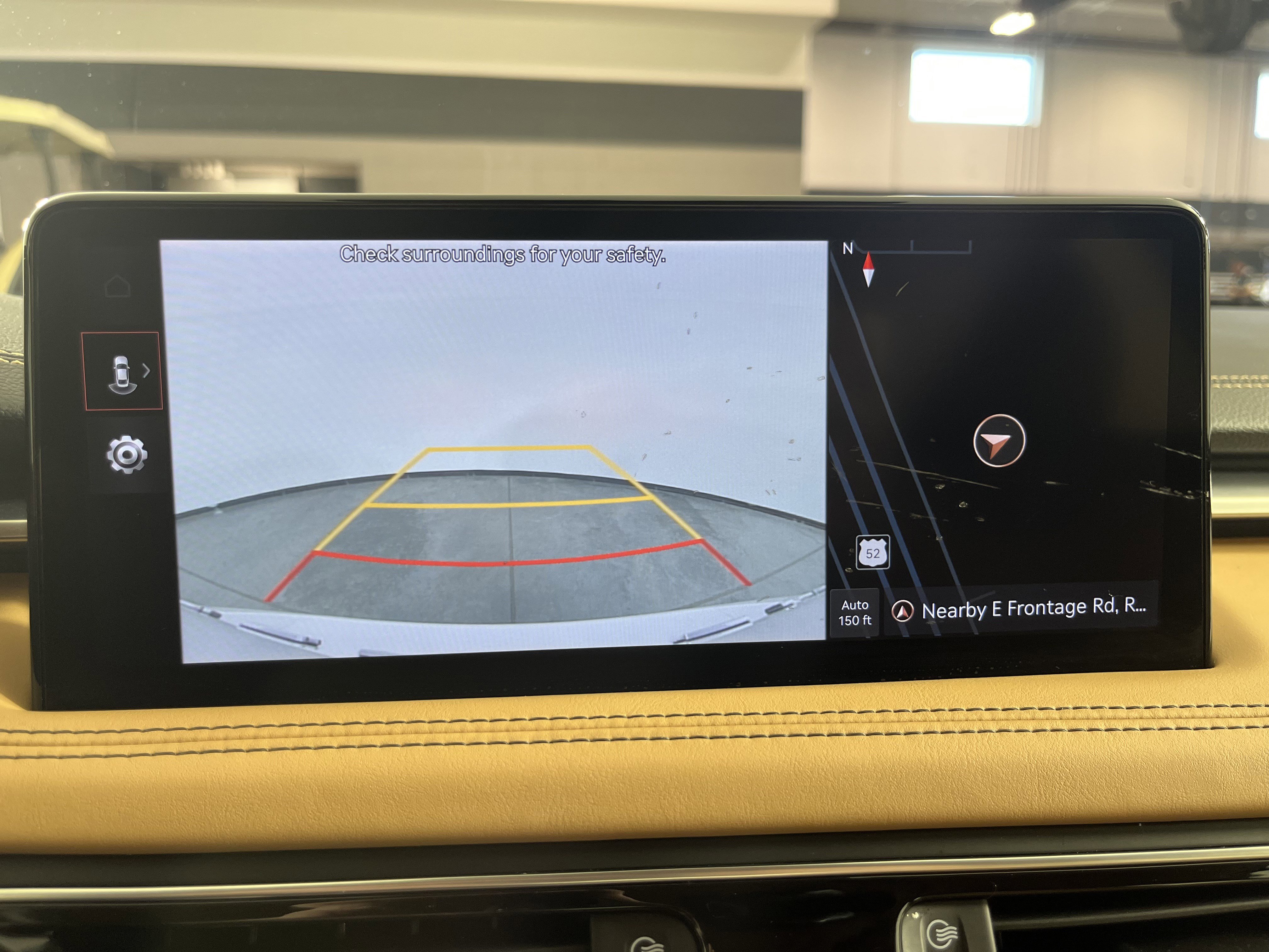 Used 2022 Genesis G70 3.3T image 28