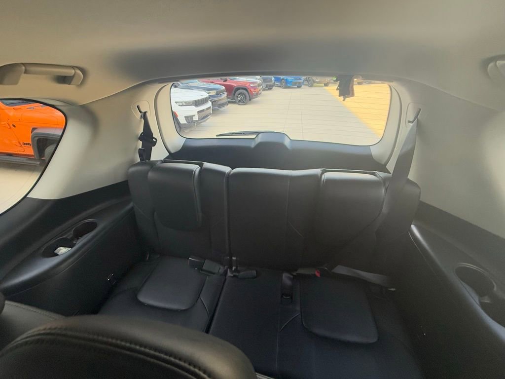 Used 2023 Nissan Armada SL w/ Cargo Package image 29