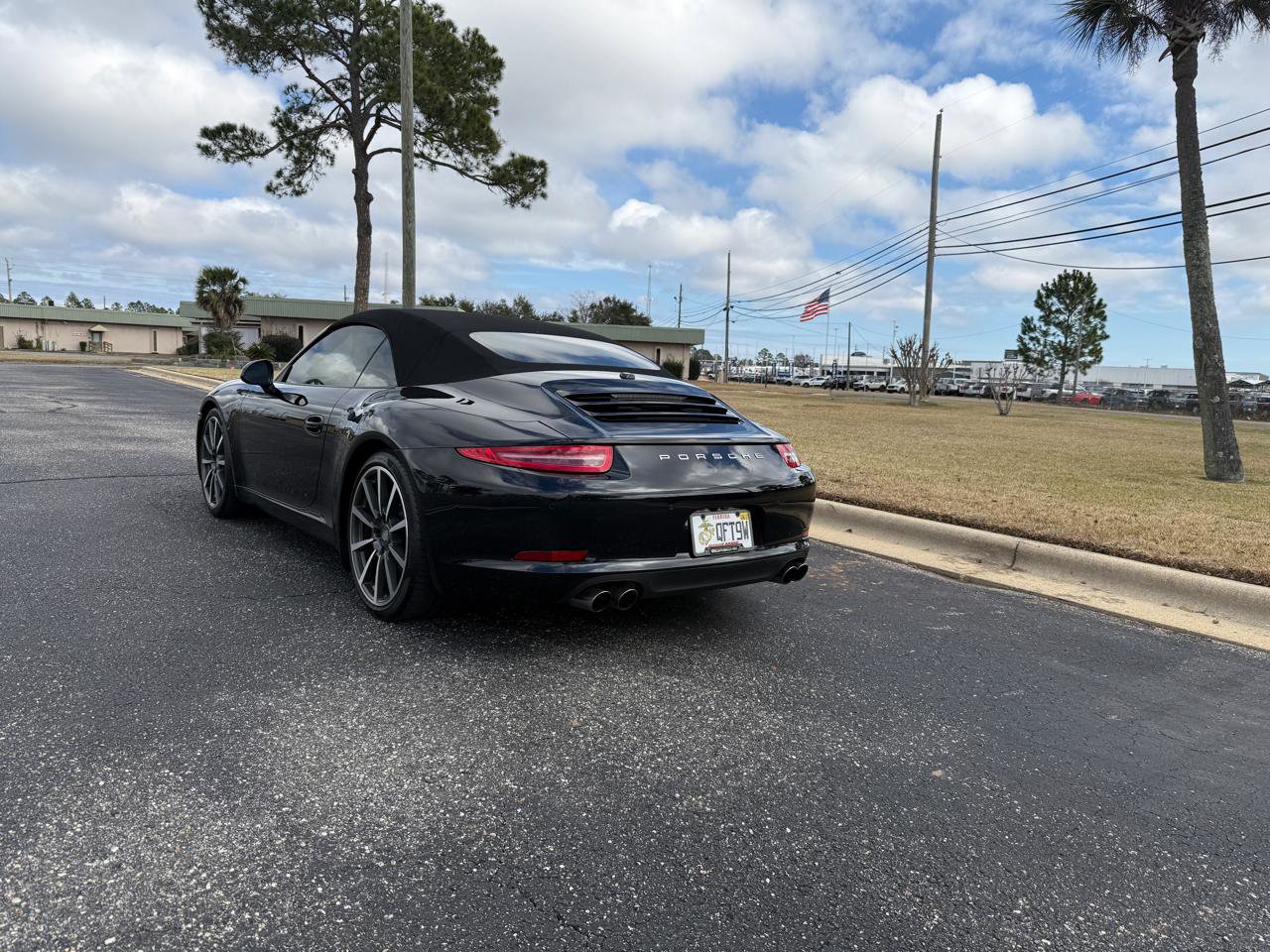 Used 2015 Porsche 911 Carrera S image 14