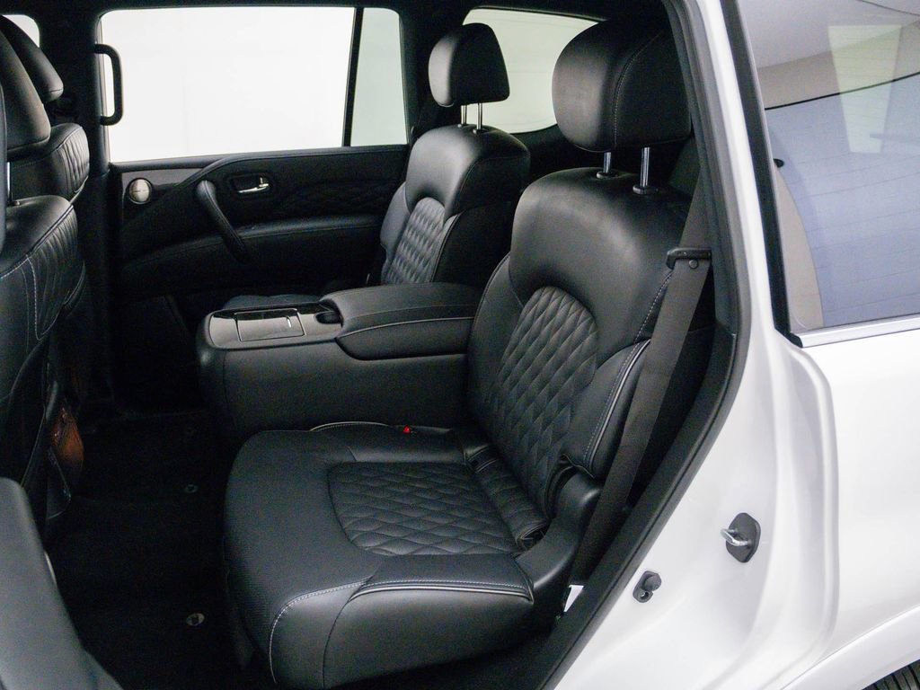 Used 2024 INFINITI QX80 Sensory image 20