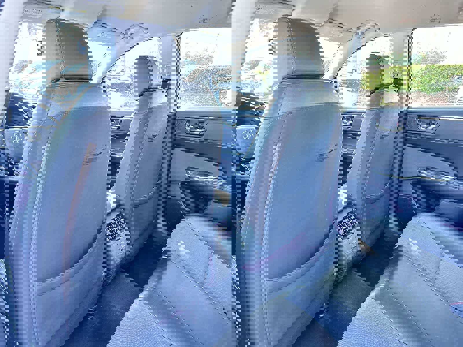 Used 2018 Honda Clarity Plug-In Hybrid image 14