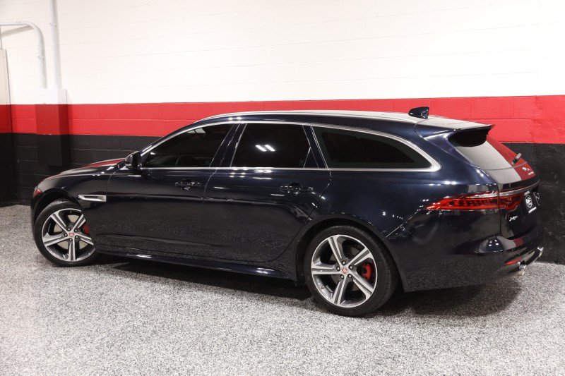 Used 2018 Jaguar XF First Edition AWD/4WD image 25