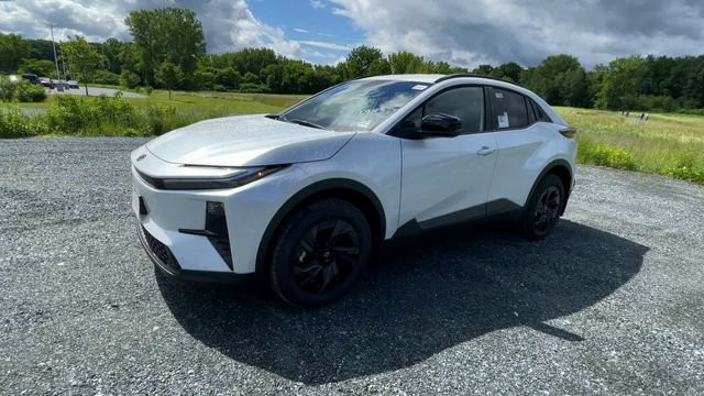 New 2026 Toyota C-HR AWD/4WD image 4