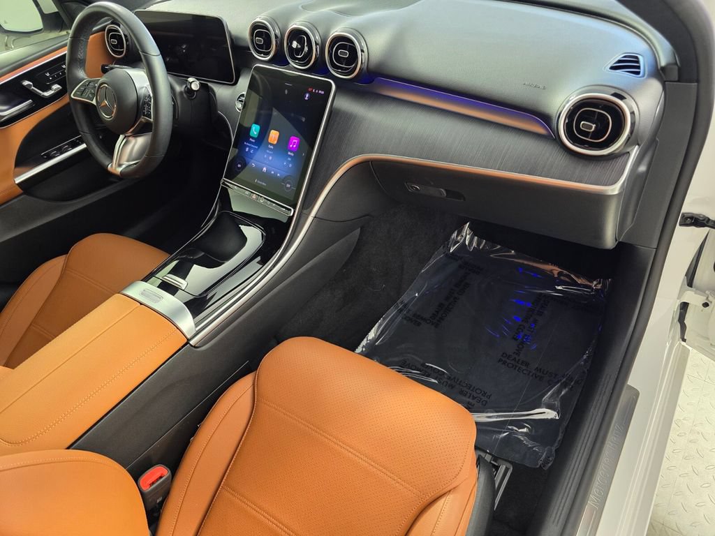 Certified 2025 Mercedes-Benz C 300 Sedan image 28