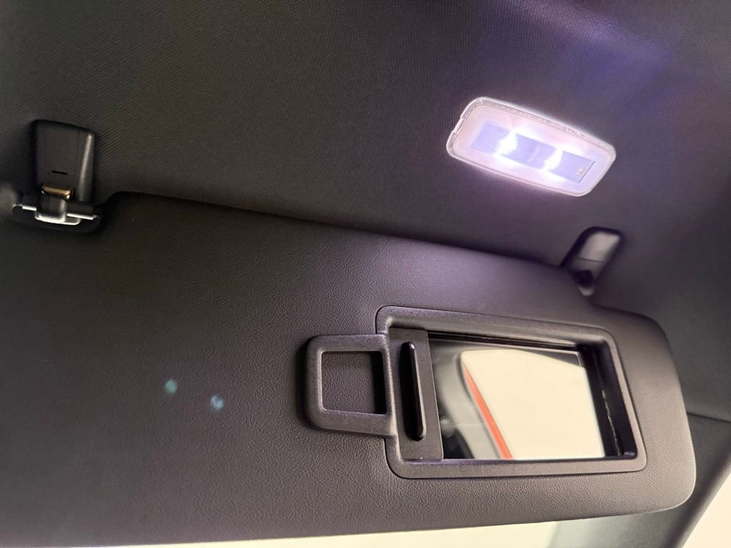 Used 2024 Porsche Macan S image 41