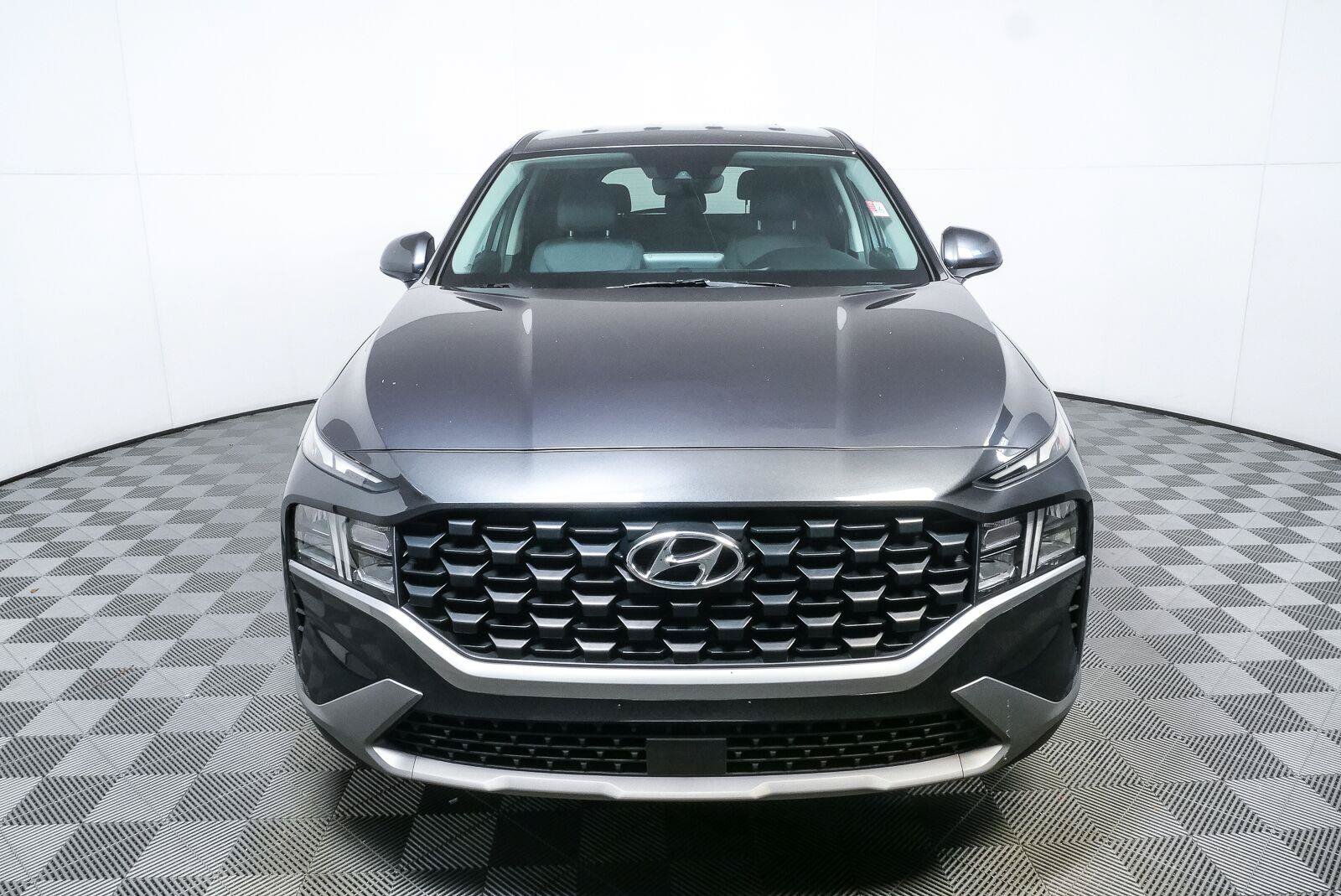 Used 2023 Hyundai Santa Fe SE AWD/4WD image 32