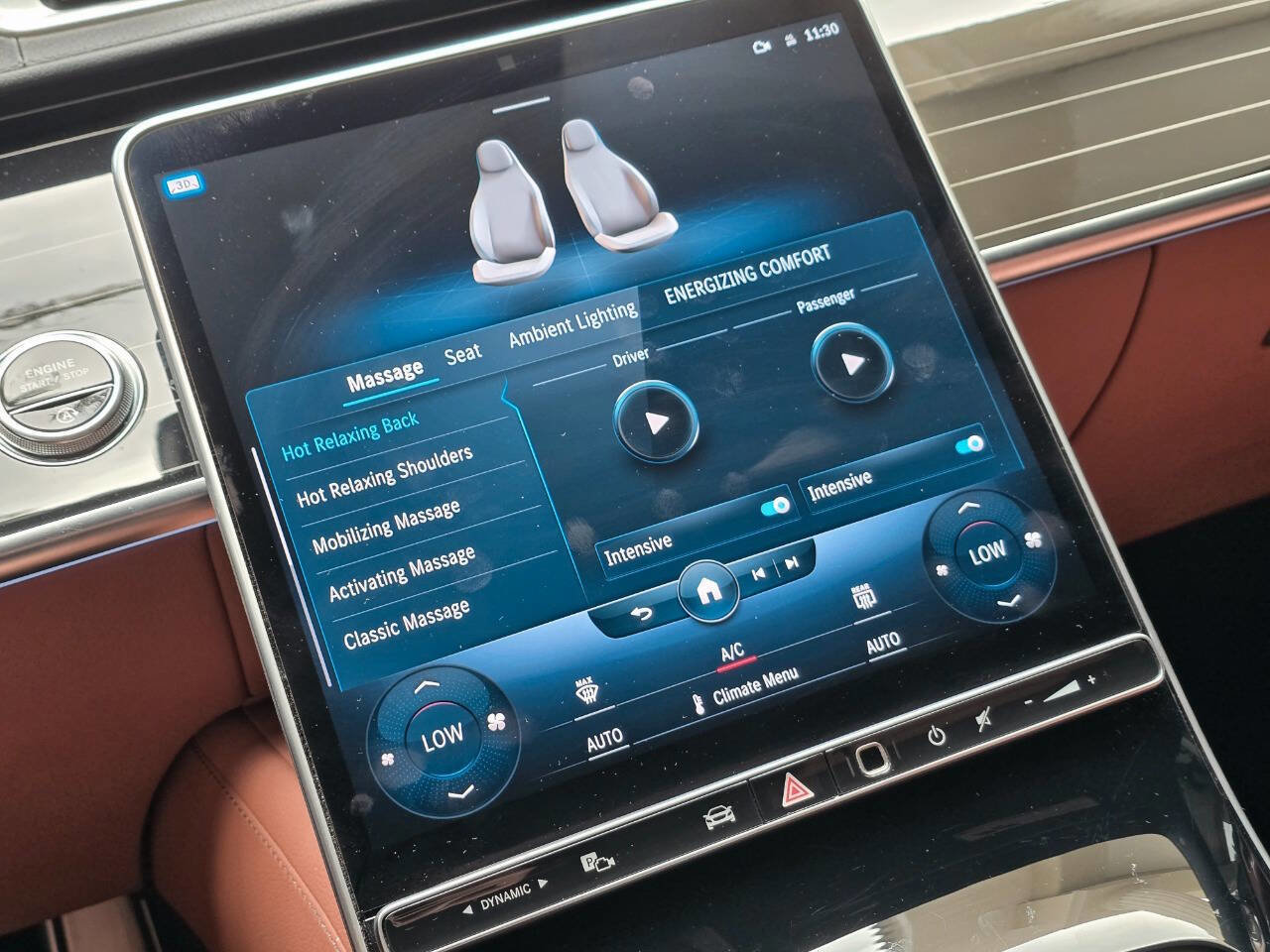 Used 2022 Mercedes-Benz S 580 4MATIC Sedan w/ Rear Seat Package image 20