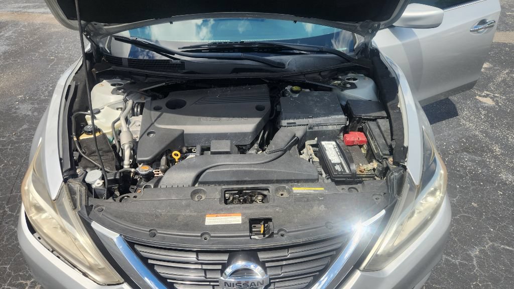 Used 2018 Nissan Altima 2.5 SV FWD image 22