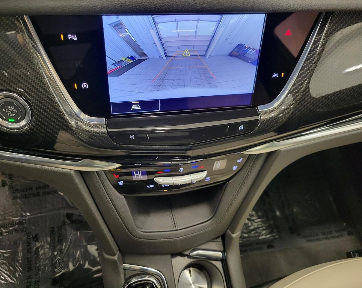Certified 2025 Cadillac XT6 Sport w/ LPO, Floor Liner Package image 15