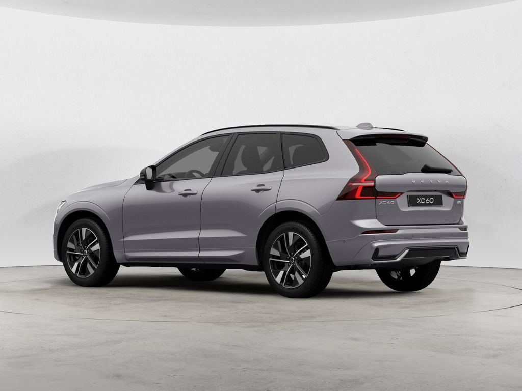 New 2026 Volvo XC60 B5 Plus w/ Protection Package Premier AWD/4WD image 4