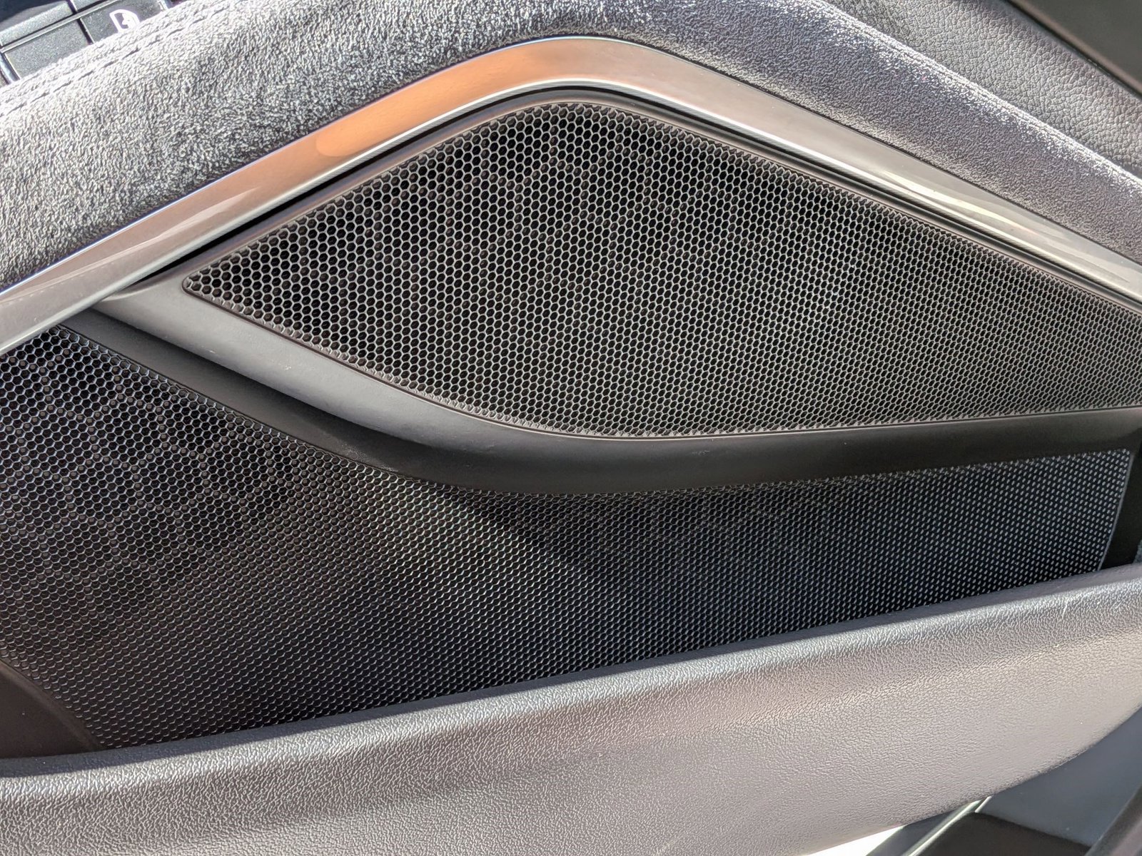 Certified 2017 Porsche 911 Carrera GTS image 14