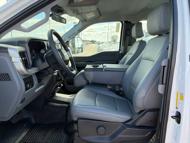 New 2027 Ford F250 XL w/ XL Chrome Package AWD/4WD image 14