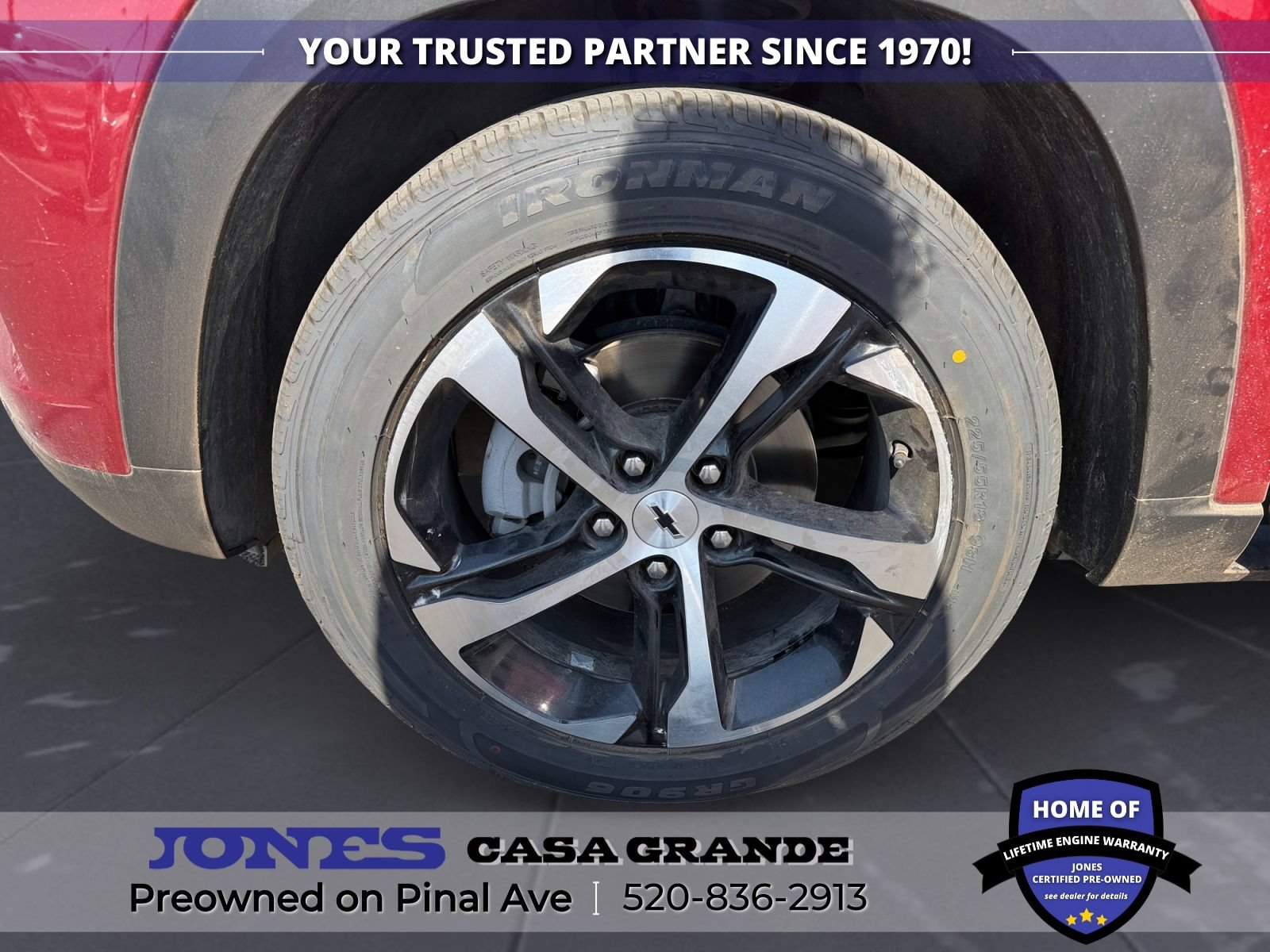 Used 2025 Chevrolet Trax RS w/ Sunroof Package FWD image 21