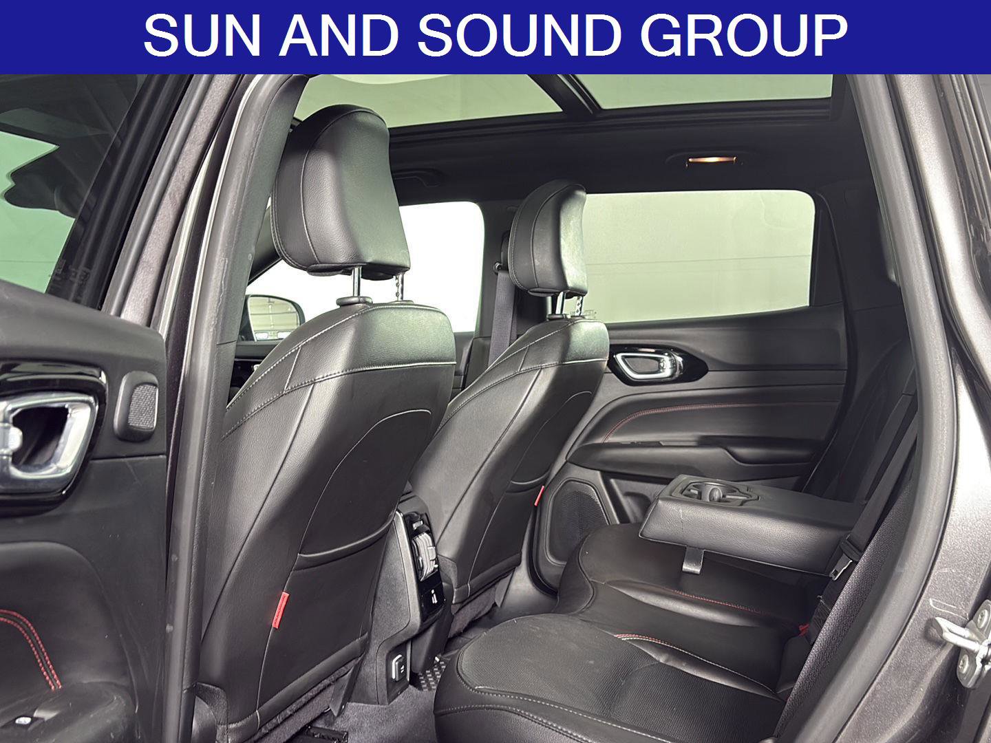 Used 2023 Jeep Compass Trailhawk w/ Trailhawk Elite Group image 22