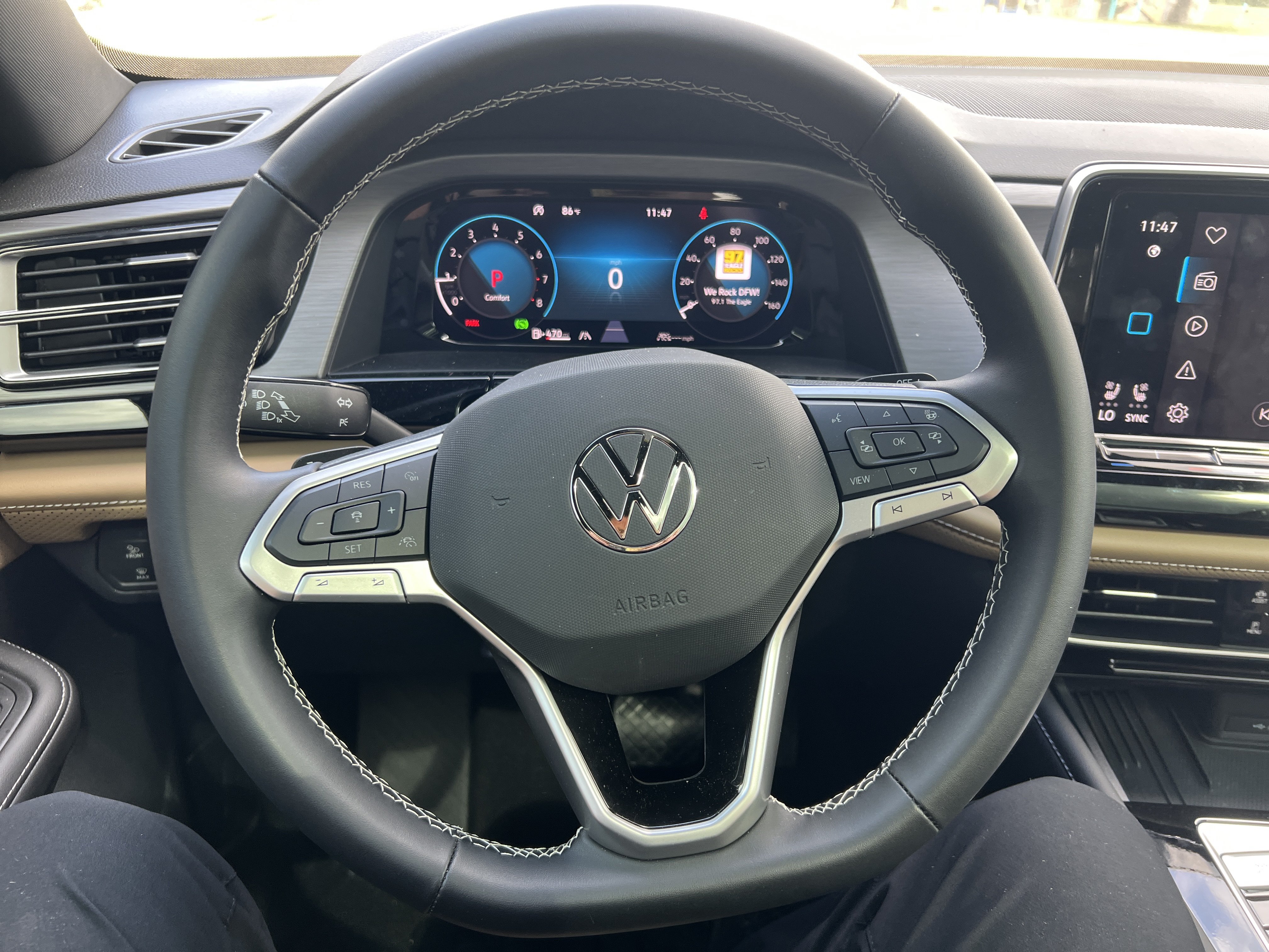 Certified 2026 Volkswagen Atlas Cross Sport SE FWD image 14