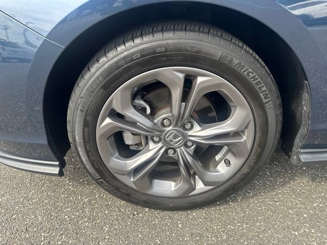Used 2023 Honda Accord EX image 11