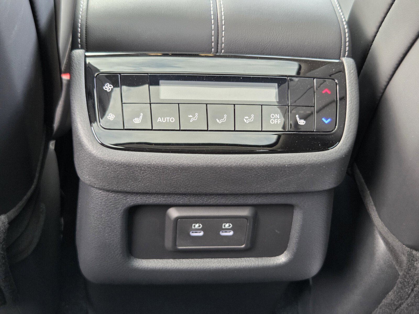 New 2026 INFINITI QX60 Luxe w/ Cargo Package image 11