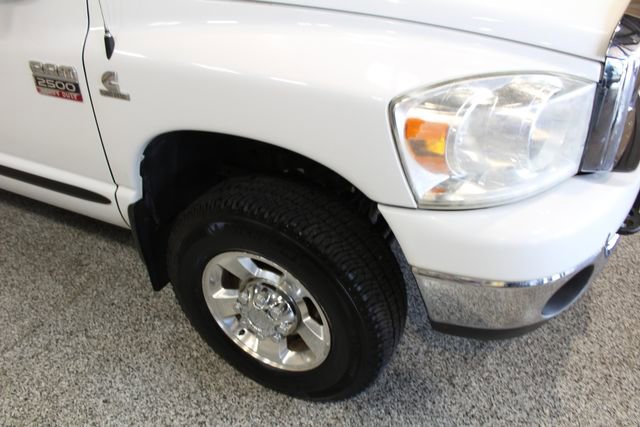 Used 2007 Dodge Ram 2500 Truck SLT AWD/4WD image 10