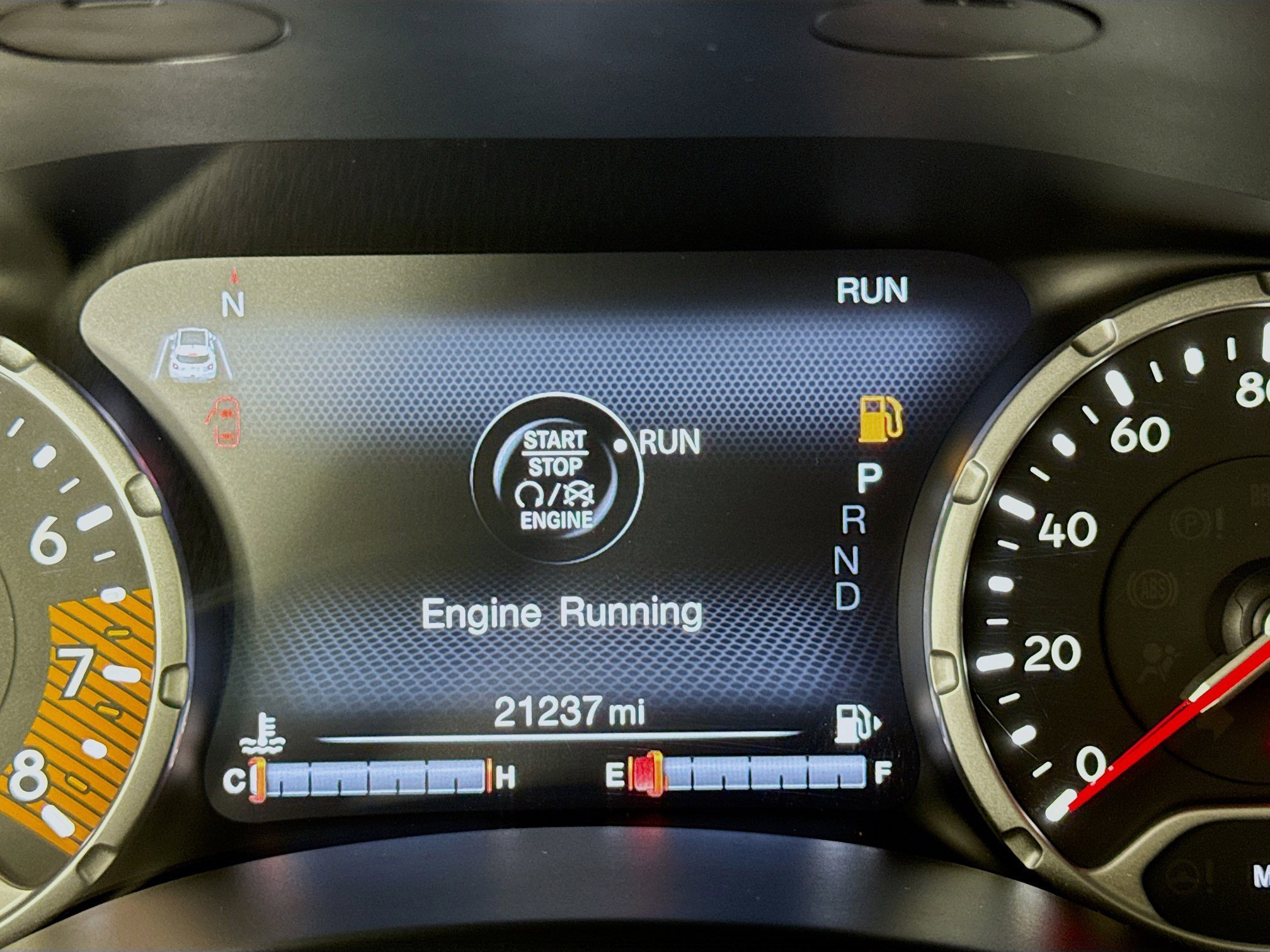 Used 2023 Jeep Renegade Latitude image 12