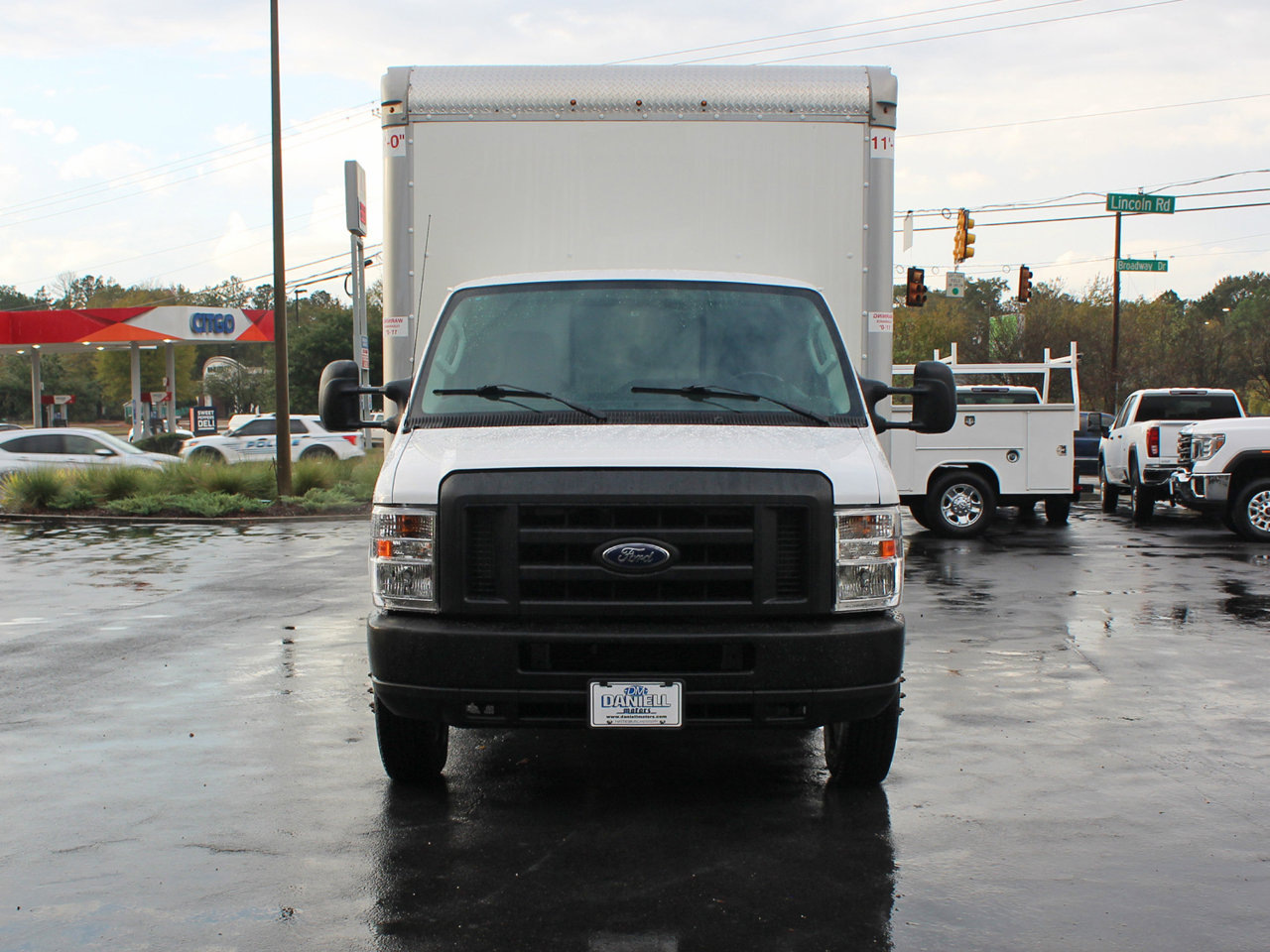 Used 2019 Ford E-450 and Econoline 450 Super Duty w/ Power Windows & Locks Group image 8