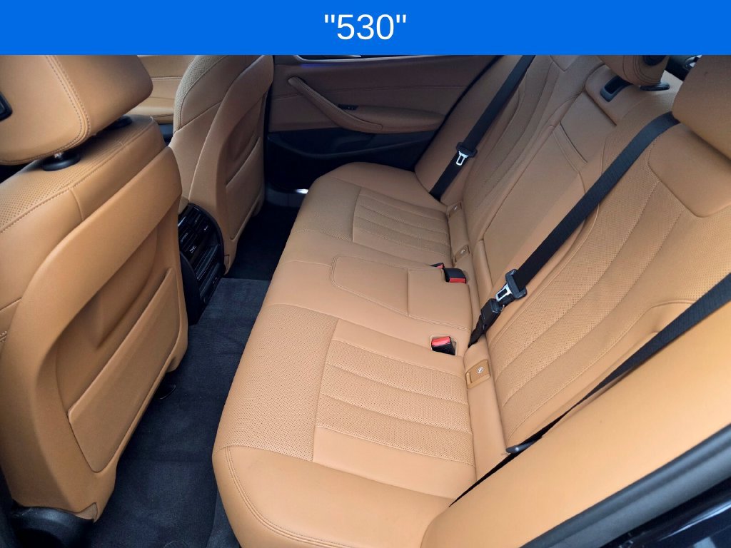 Used 2021 BMW 530i w/ M Sport Package RWD image 14