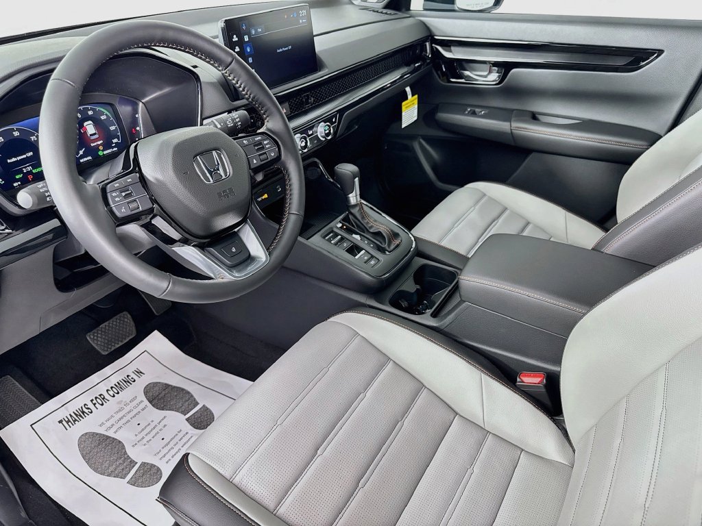 Used 2026 Honda CR-V Sport Touring image 11
