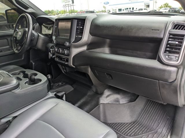 Used 2024 RAM 2500 Tradesman w/ Chrome Appearance Group image 14