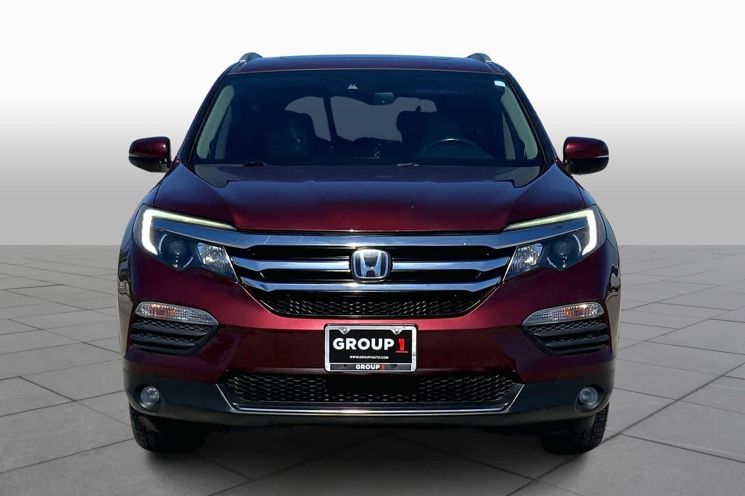 Used 2018 Honda Pilot Touring image 4