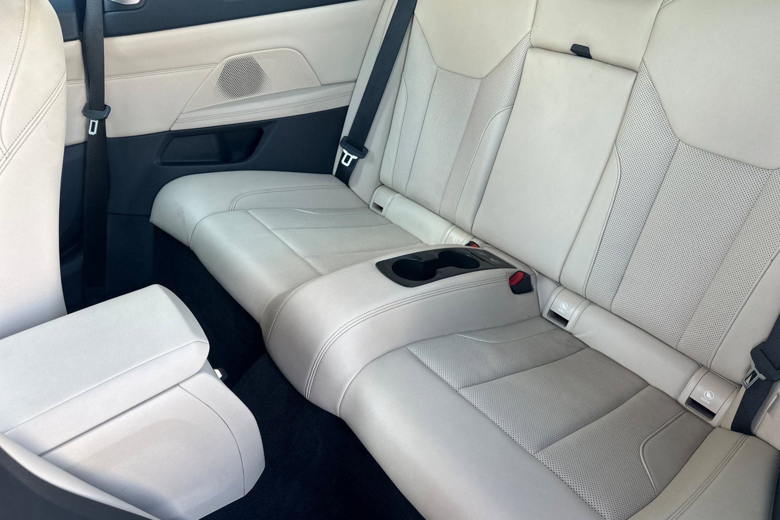 Used 2023 BMW 430i 430i w/ Convenience Package image 11