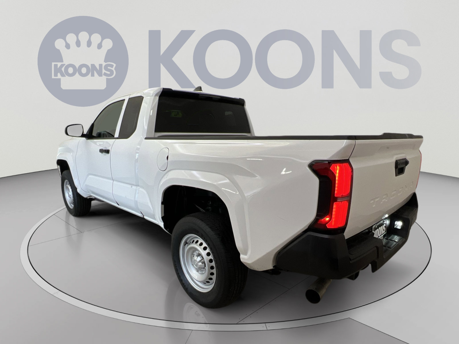 Used 2024 Toyota Tacoma SR RWD image 7