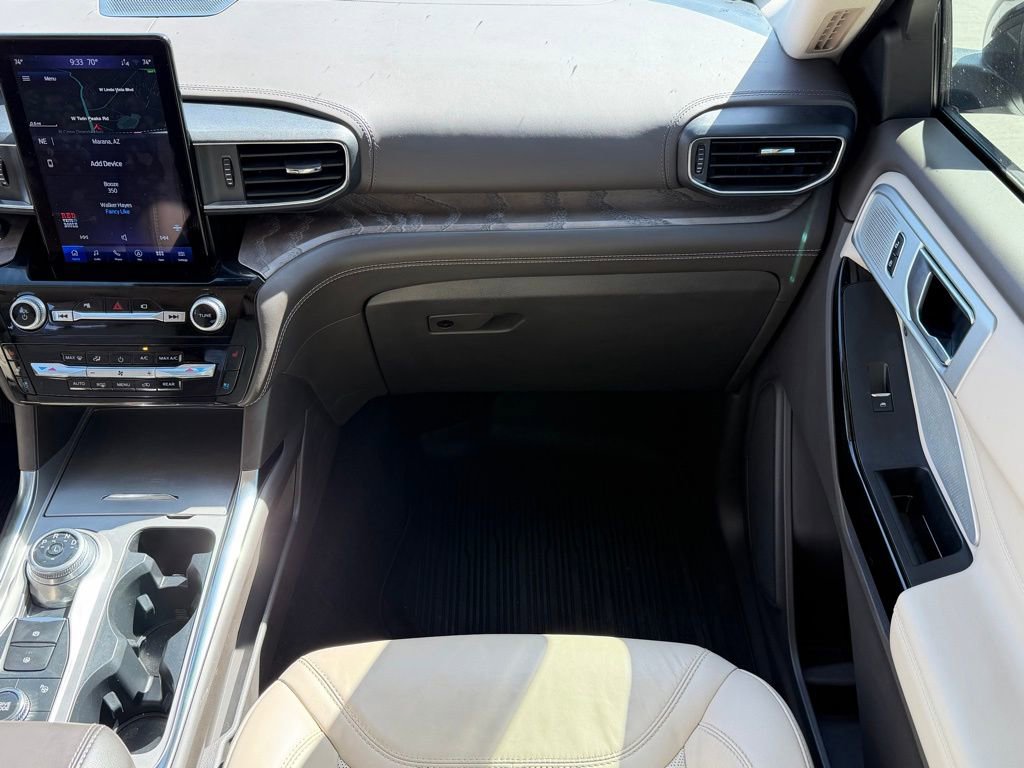 Used 2022 Ford Explorer Platinum w/ Equipment Group 601A AWD/4WD image 11