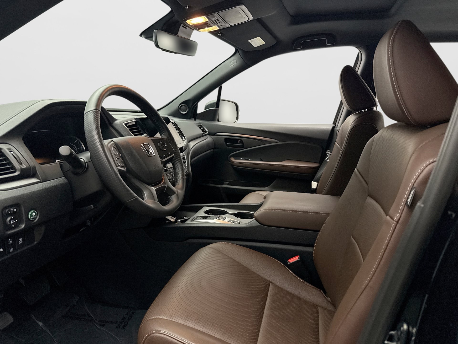 Used 2025 Honda Passport EX-L image 10