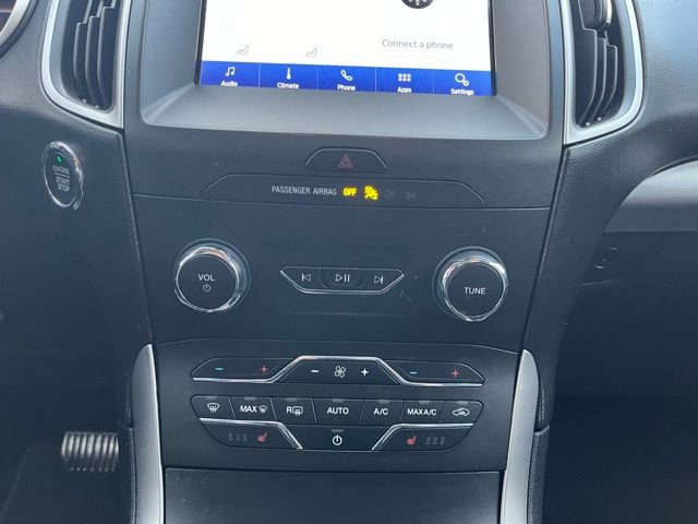 Used 2020 Ford Edge SEL image 22