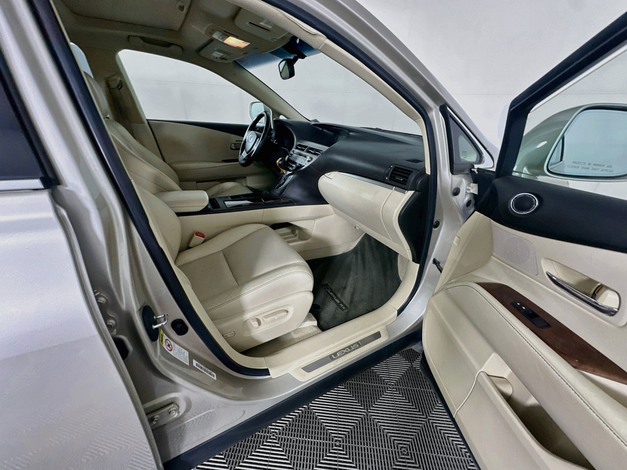 Used 2013 Lexus RX 350 FWD w/ Premium Pkg image 30