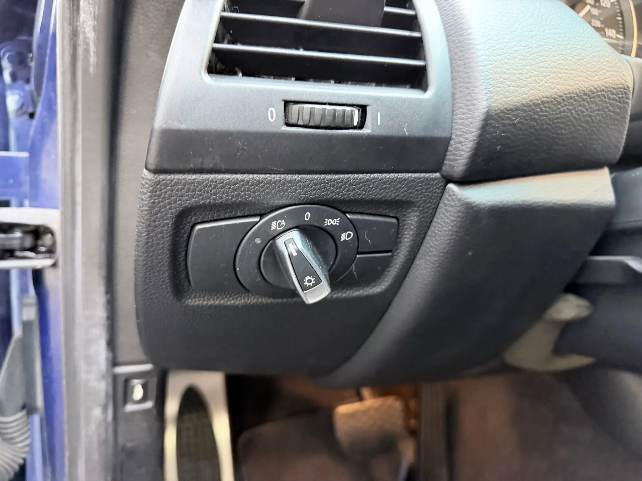 Used 2013 BMW 135is Coupe image 13