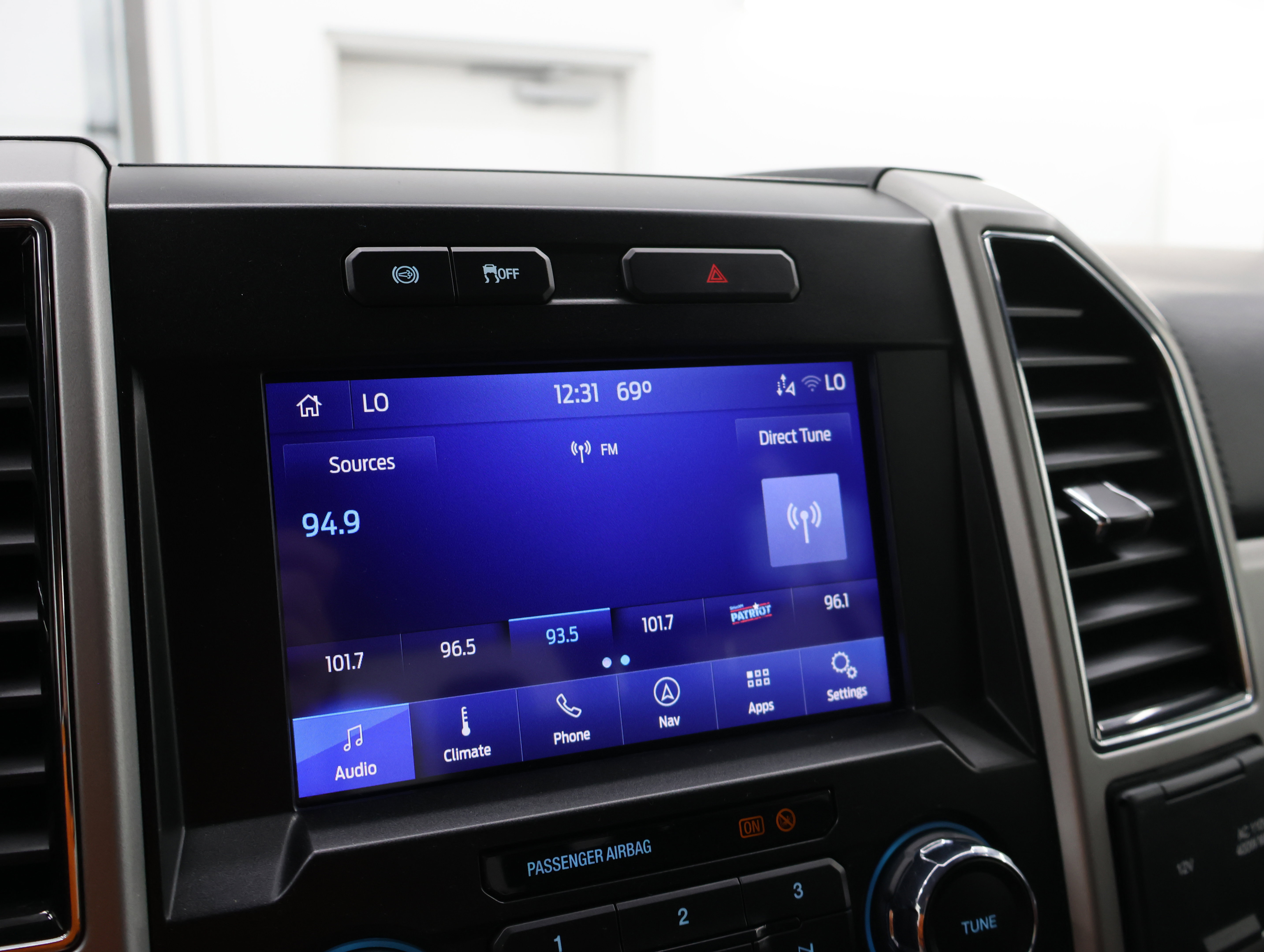 Used 2021 Ford F350 Lariat AWD/4WD image 48