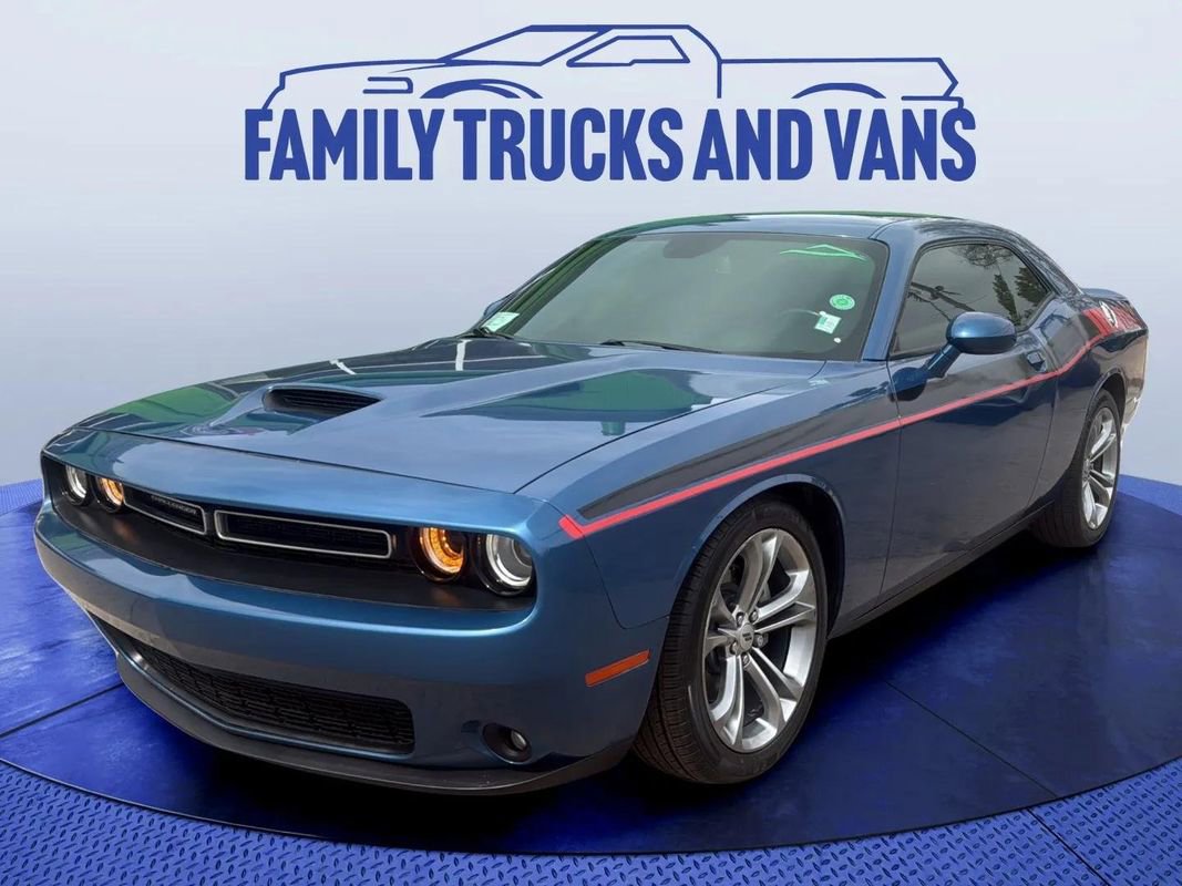 Used 2022 Dodge Challenger GT w/ Plus Package RWD image 1