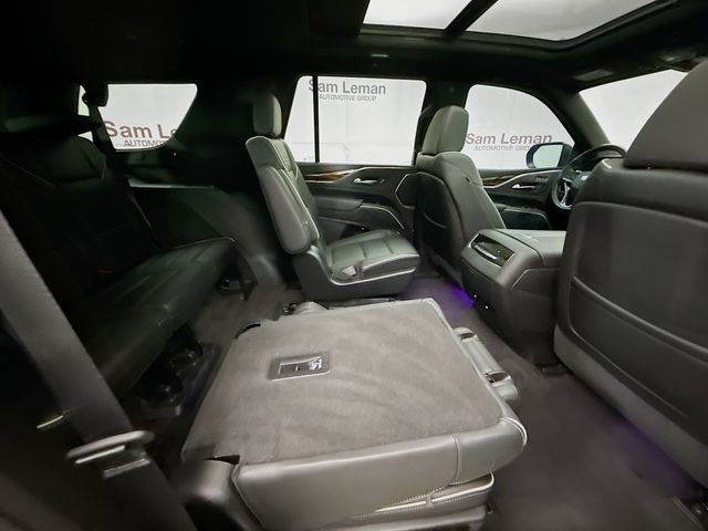 Used 2022 Cadillac Escalade Premium Luxury AWD/4WD image 31