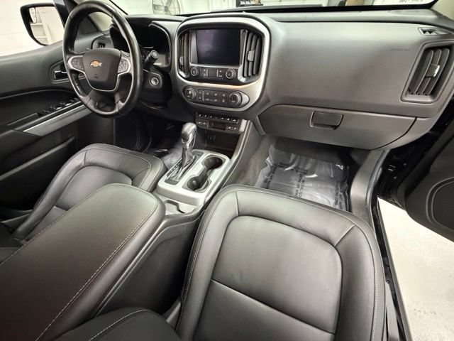 Certified 2022 Chevrolet Colorado ZR2 w/ ZR2 Midnight Special Edition AWD/4WD image 28
