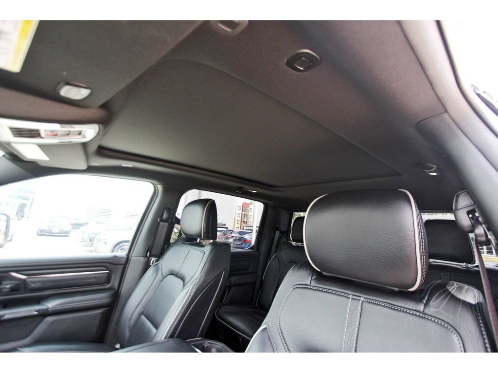 Used 2024 RAM 1500 Limited AWD/4WD image 13
