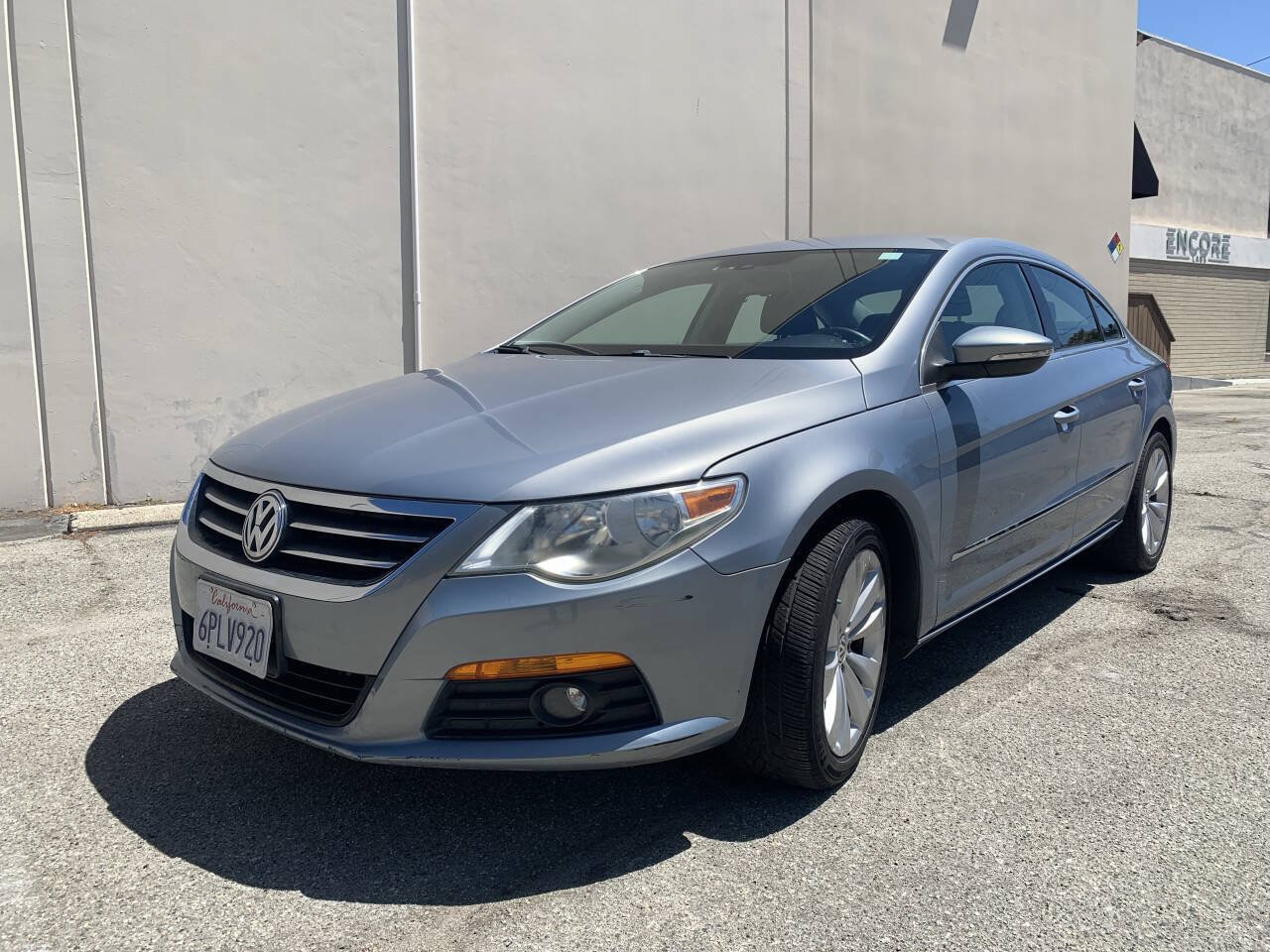 Used 2009 Volkswagen CC Sport FWD image 2