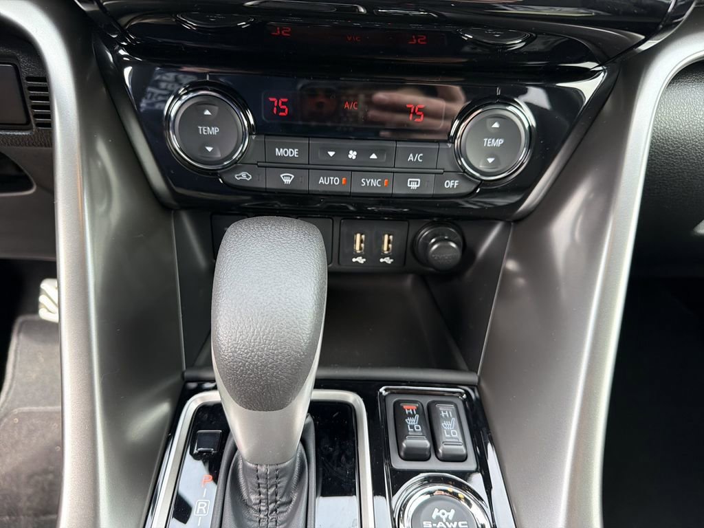 New 2026 Mitsubishi Eclipse Cross Black Edition image 22