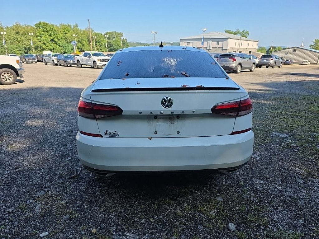 Used 2020 Volkswagen Passat 2.0T R-Line FWD image 7