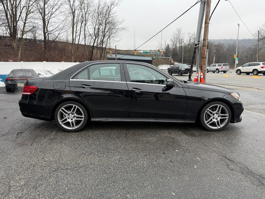 Used 2014 Mercedes-Benz E 350 4MATIC Sedan image 6