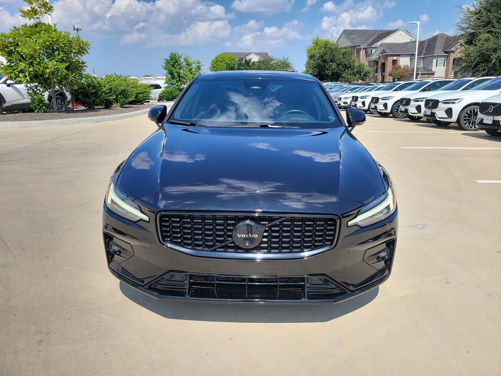 Used 2024 Volvo S60 B5 Plus w/ Climate Package FWD image 2