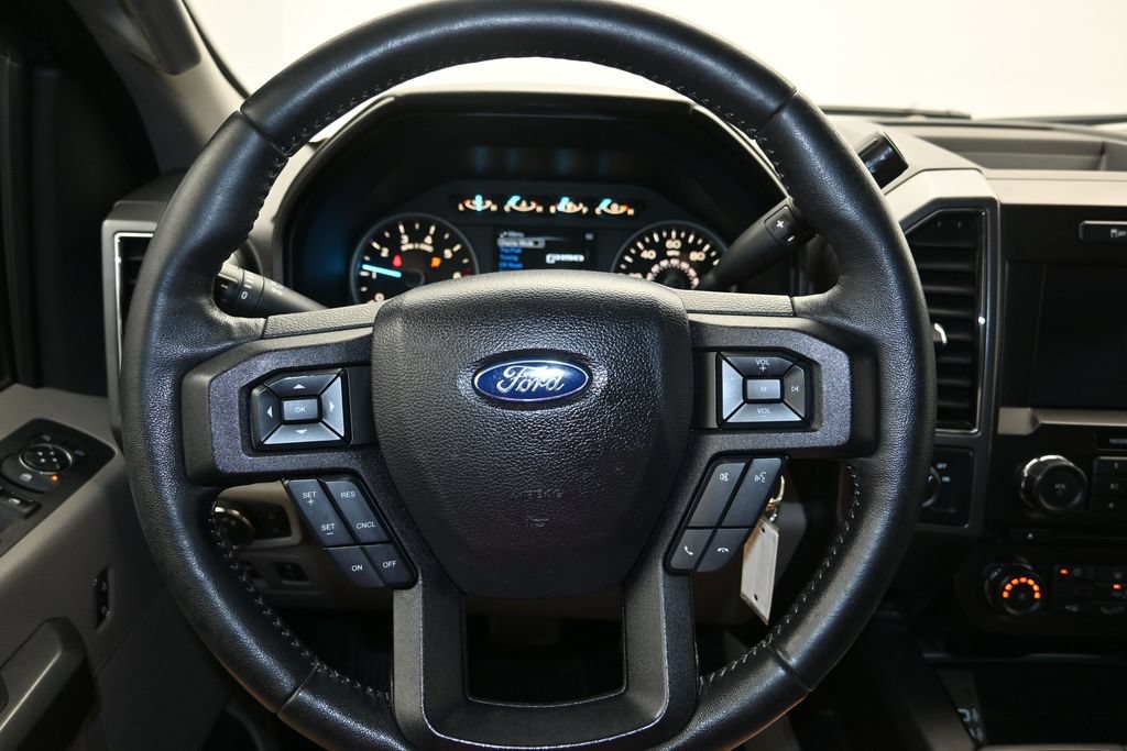 Used 2018 Ford F150 XLT w/ Equipment Group 302A Luxury RWD image 13